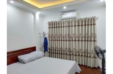 Bán gấp Nhà Nguyễn Ngọc Nại, 54m, 6,250 tỷ, xe tăng đỗ cửa, thoáng trước sau.